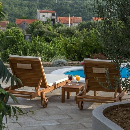 Holiday Village Home Kamenica Kostanje 外观 照片